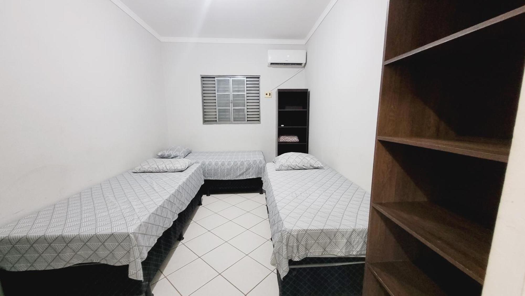 Pousada São Francisco Cuiabá Quarto foto